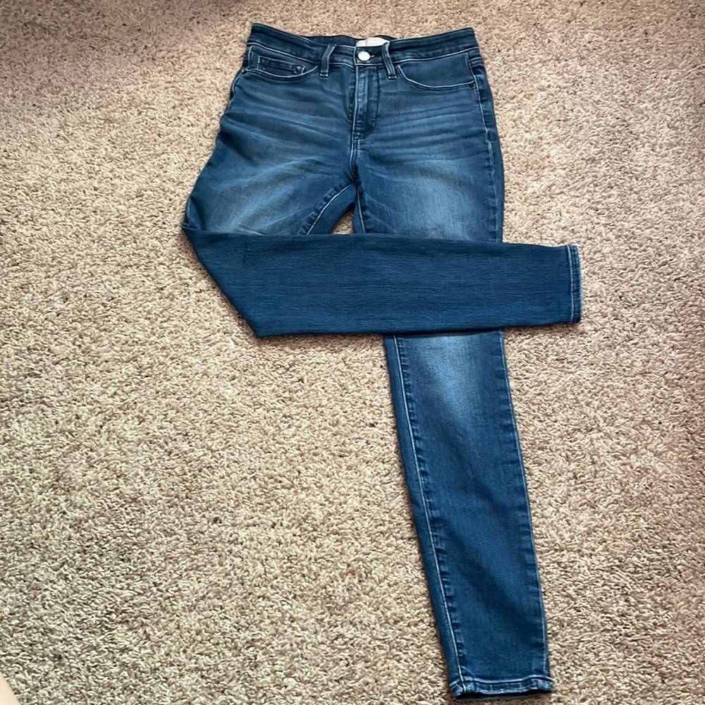 Ankle skinny jeans by Athleta jeans.